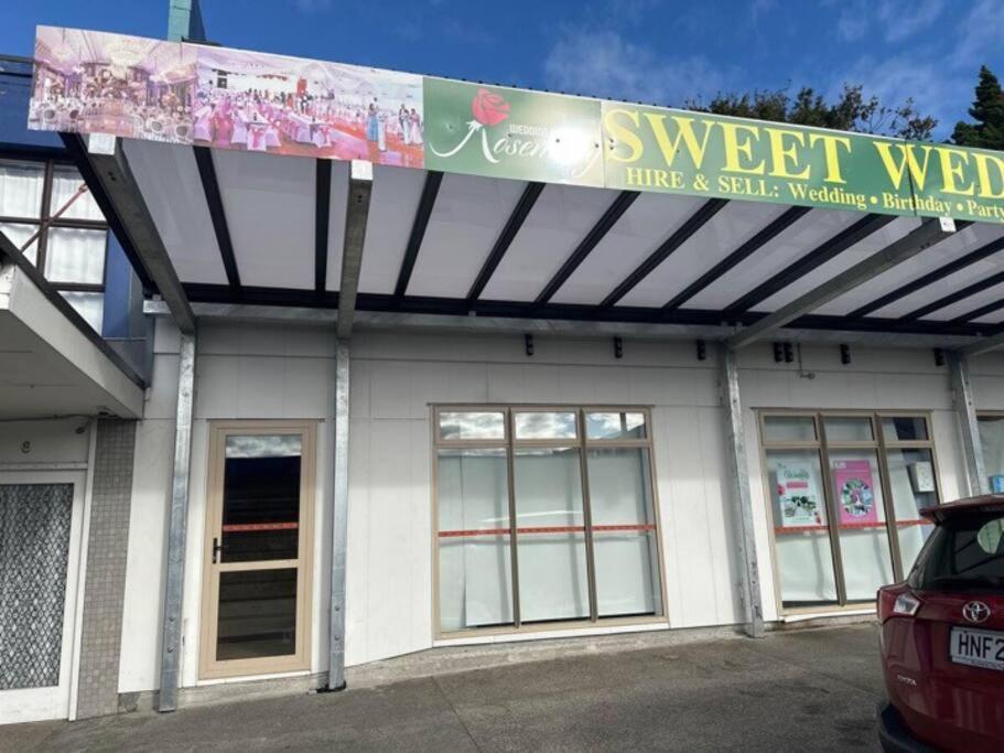 Otahuhu Town Centre Brand New Apartment 8B Auckland Esterno foto