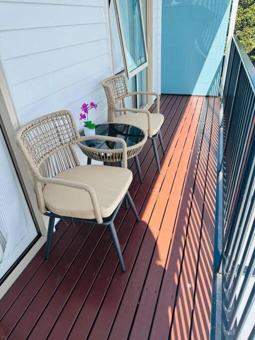 Otahuhu Town Centre Brand New Apartment 8B Auckland Esterno foto