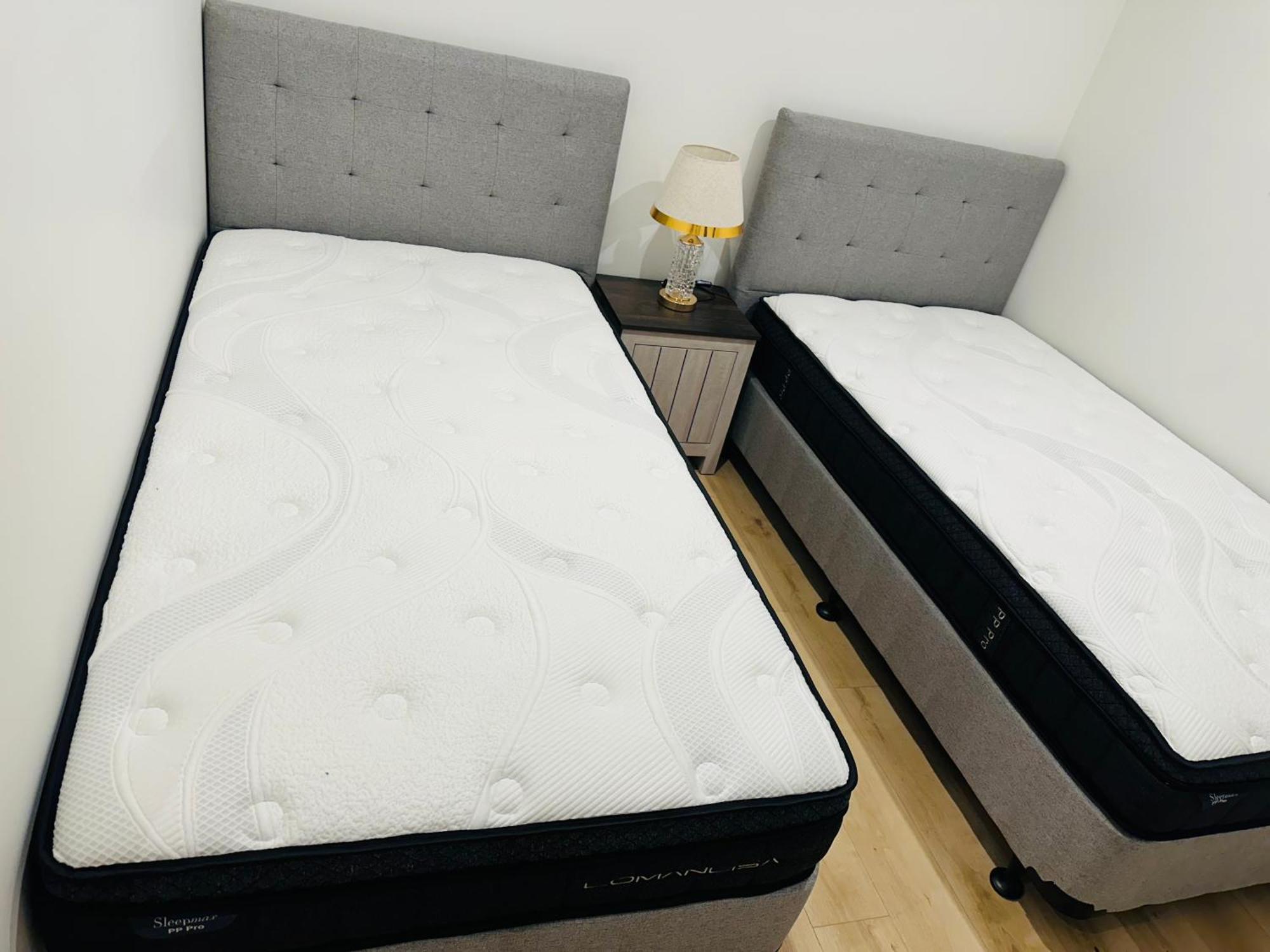 Otahuhu Town Centre Brand New Apartment 8B Auckland Esterno foto